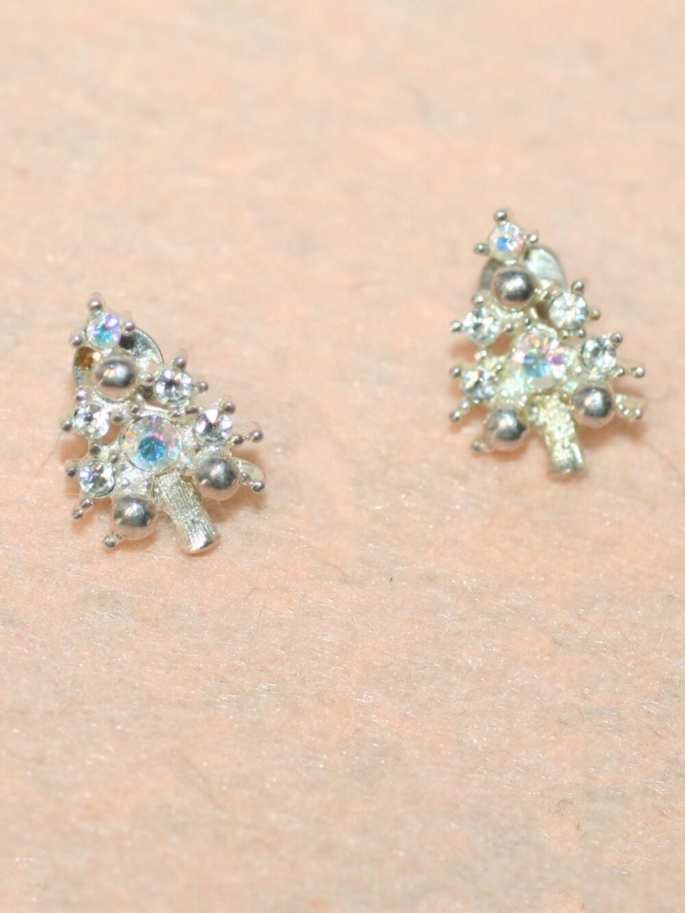Holiday Christmas Trees Clear RhineStone Silver Tone Post Earrings Costume